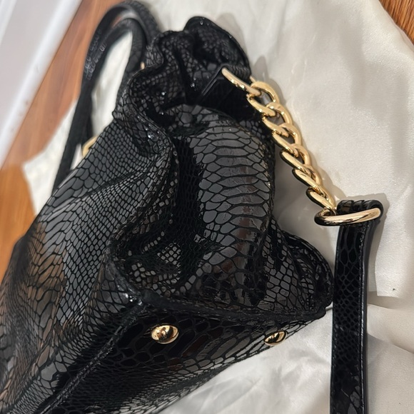 Michael Kors Glossy Python Embossed bag - Picture 10 of 14